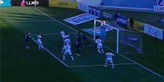 فيديو | بخطأ قاتل من إكرامي.. إبراهيم يحيى يسجل هدف إنبي الأول أمام بيراميدز