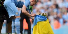 زينشينكو: لم أفكر فى كرة القـدم بسـبب الحرب.. وأهدي البطولة لـ أوكرانيا