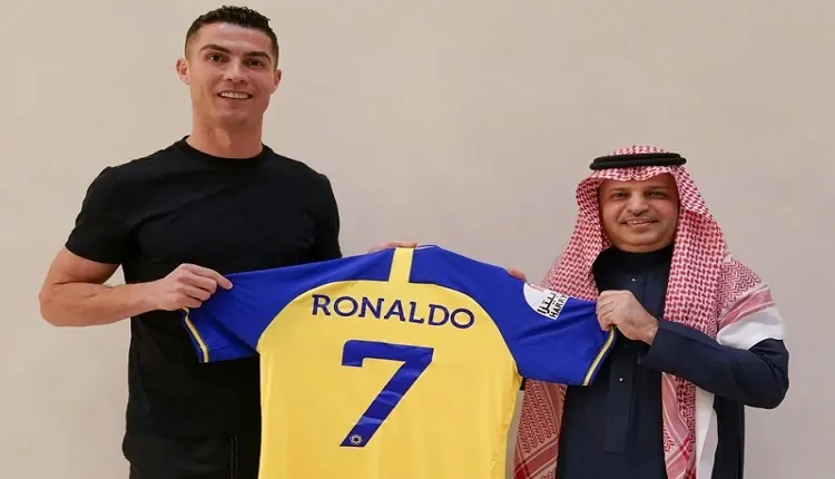 مليار دولار.. تفاصيل صفقة انتقال  كريستيانو رونالدو إلى النصر السعودي